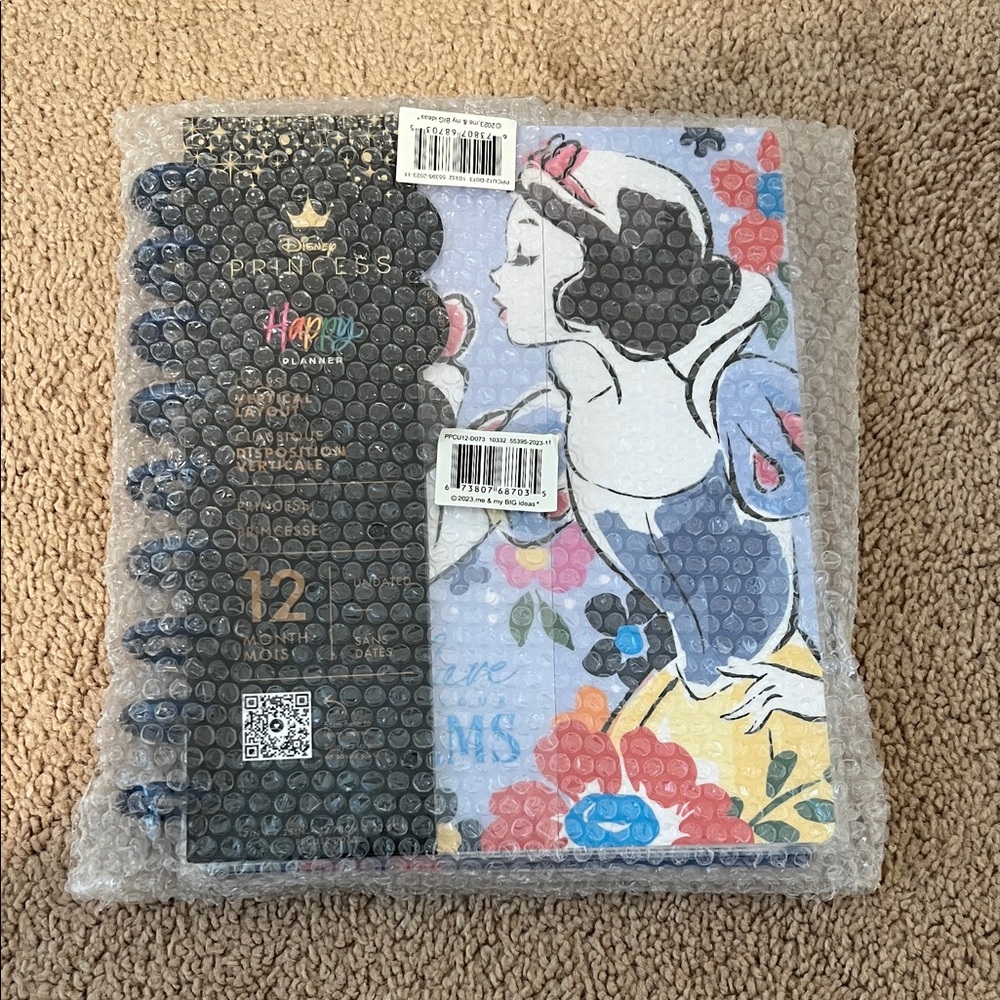 Disney Snow White Floral Cover Planner - Blue, Yellow, Red, Pink